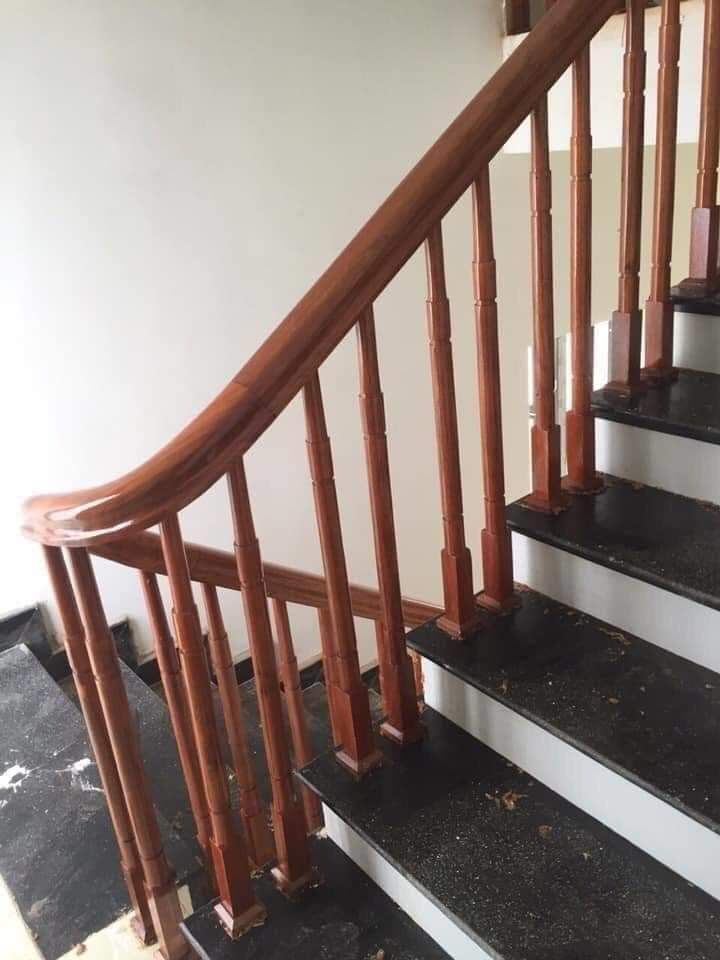 Cho thuê Nhà căn góc, mới, thang máy, 112m2_ 4T; vỉa hè, Đội Cấn-44 Tr - Ảnh 1